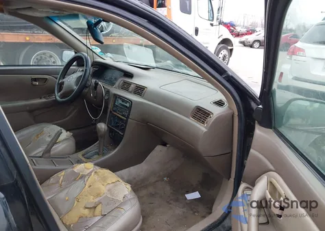 1997 Toyota Camry Ce/Le/Xle из США, поврежденный, VIN 4T1BG22K5VU138997